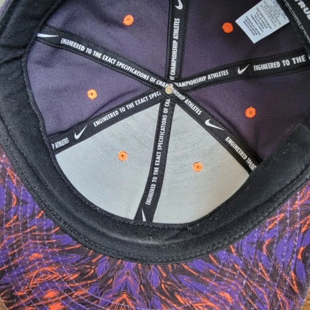 Nike True LeBron Instinct Snapback Hat Double Helix Purple Orange Flat‎ Bill